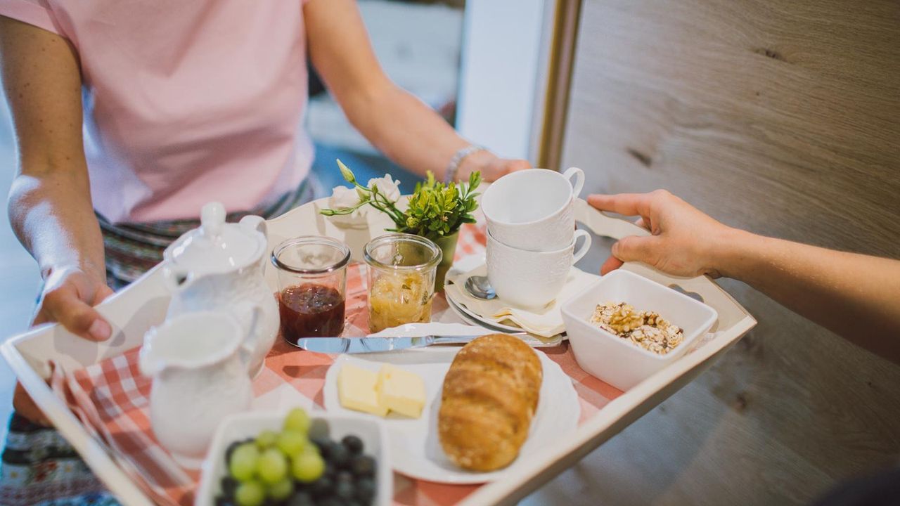Roomservice Roomservice